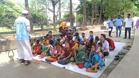 শিশু ও পরিবারের পাশে